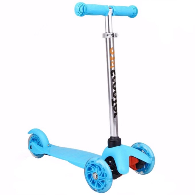 Самокат трехколесный ScooTer